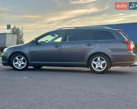 Серый Тойота Авенсис, объемом двигателя 1.8 л и пробегом 232 тыс. км за 7350 $, фото 18 на Automoto.ua