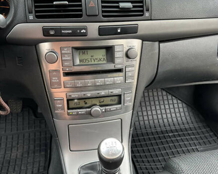 Серый Тойота Авенсис, объемом двигателя 2.2 л и пробегом 228 тыс. км за 7000 $, фото 37 на Automoto.ua