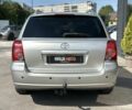 Сірий Тойота Авенсіс, об'ємом двигуна 2.2 л та пробігом 195 тис. км за 7700 $, фото 6 на Automoto.ua