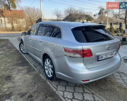 Серый Тойота Авенсис, объемом двигателя 2.23 л и пробегом 288 тыс. км за 6950 $, фото 54 на Automoto.ua