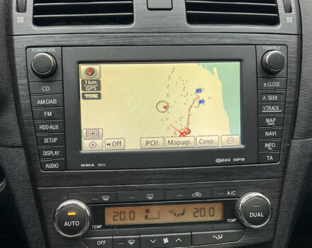 Серый Тойота Авенсис, объемом двигателя 2.23 л и пробегом 210 тыс. км за 9400 $, фото 26 на Automoto.ua