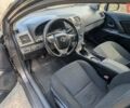 Сірий Тойота Авенсіс, об'ємом двигуна 2 л та пробігом 240 тис. км за 6800 $, фото 9 на Automoto.ua