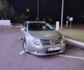 Сірий Тойота Авенсіс, об'ємом двигуна 2.2 л та пробігом 250 тис. км за 8900 $, фото 1 на Automoto.ua