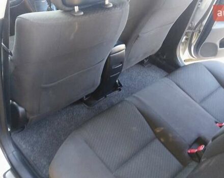 Серый Тойота Авенсис, объемом двигателя 2 л и пробегом 309 тыс. км за 7999 $, фото 6 на Automoto.ua