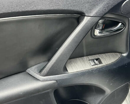 Серый Тойота Авенсис, объемом двигателя 2.23 л и пробегом 210 тыс. км за 9400 $, фото 29 на Automoto.ua