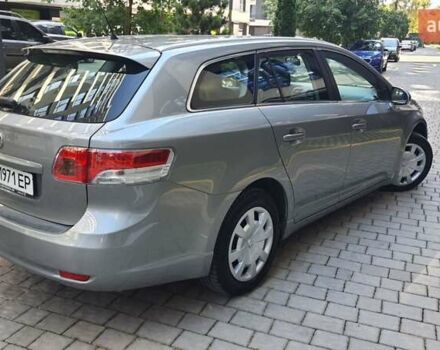 Сірий Тойота Авенсіс, об'ємом двигуна 1.6 л та пробігом 178 тис. км за 8500 $, фото 7 на Automoto.ua