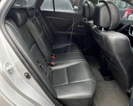 Серый Тойота Авенсис, объемом двигателя 2.2 л и пробегом 210 тыс. км за 9400 $, фото 12 на Automoto.ua