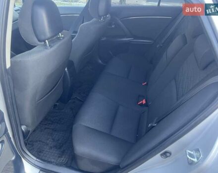 Серый Тойота Авенсис, объемом двигателя 2.23 л и пробегом 288 тыс. км за 6950 $, фото 40 на Automoto.ua