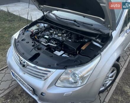 Серый Тойота Авенсис, объемом двигателя 2.23 л и пробегом 288 тыс. км за 6950 $, фото 75 на Automoto.ua