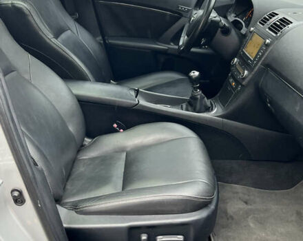 Серый Тойота Авенсис, объемом двигателя 2.23 л и пробегом 210 тыс. км за 9400 $, фото 40 на Automoto.ua