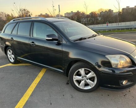 Серый Тойота Авенсис, объемом двигателя 2 л и пробегом 284 тыс. км за 3200 $, фото 6 на Automoto.ua