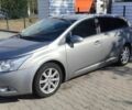 Сірий Тойота Авенсіс, об'ємом двигуна 2.2 л та пробігом 303 тис. км за 9400 $, фото 1 на Automoto.ua