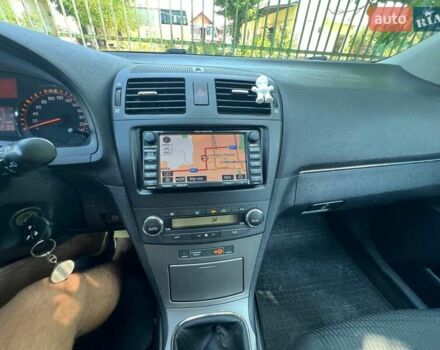 Серый Тойота Авенсис, объемом двигателя 2.23 л и пробегом 244 тыс. км за 6750 $, фото 12 на Automoto.ua