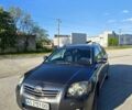 Серый Тойота Авенсис, объемом двигателя 2.23 л и пробегом 260 тыс. км за 6700 $, фото 1 на Automoto.ua