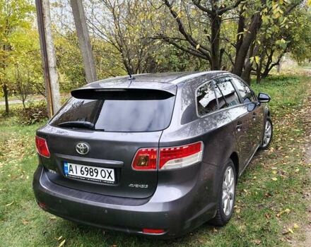 Серый Тойота Авенсис, объемом двигателя 2.2 л и пробегом 265 тыс. км за 8500 $, фото 5 на Automoto.ua