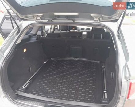 Серый Тойота Авенсис, объемом двигателя 2.2 л и пробегом 230 тыс. км за 7700 $, фото 10 на Automoto.ua