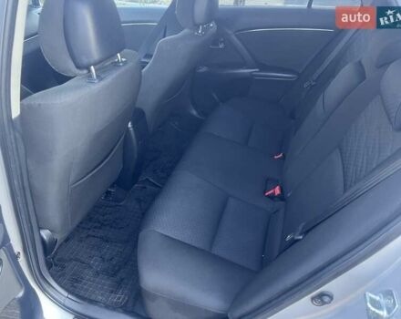 Серый Тойота Авенсис, объемом двигателя 2.23 л и пробегом 288 тыс. км за 6950 $, фото 41 на Automoto.ua