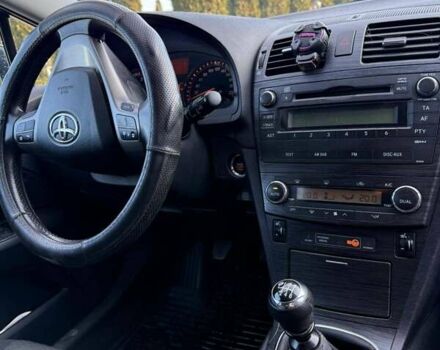 Серый Тойота Авенсис, объемом двигателя 2.23 л и пробегом 277 тыс. км за 8500 $, фото 13 на Automoto.ua