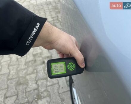 Серый Тойота Авенсис, объемом двигателя 2.23 л и пробегом 288 тыс. км за 6950 $, фото 6 на Automoto.ua