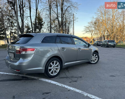 Сірий Тойота Авенсіс, об'ємом двигуна 2.2 л та пробігом 232 тис. км за 7999 $, фото 19 на Automoto.ua