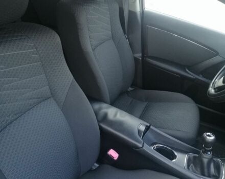 Серый Тойота Авенсис, объемом двигателя 2.2 л и пробегом 249 тыс. км за 8200 $, фото 1 на Automoto.ua