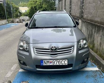 Сірий Тойота Авенсіс, об'ємом двигуна 2 л та пробігом 250 тис. км за 4300 $, фото 1 на Automoto.ua