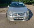 Серый Тойота Авенсис, объемом двигателя 2.23 л и пробегом 208 тыс. км за 9500 $, фото 2 на Automoto.ua