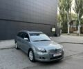 Серый Тойота Авенсис, объемом двигателя 2 л и пробегом 250 тыс. км за 3550 $, фото 3 на Automoto.ua