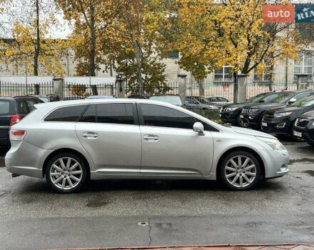 Серый Тойота Авенсис, объемом двигателя 2.23 л и пробегом 210 тыс. км за 9400 $, фото 13 на Automoto.ua