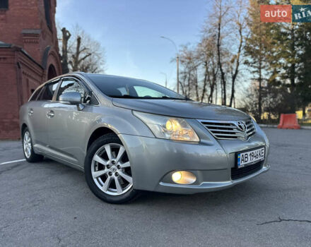 Сірий Тойота Авенсіс, об'ємом двигуна 2.2 л та пробігом 232 тис. км за 7999 $, фото 2 на Automoto.ua