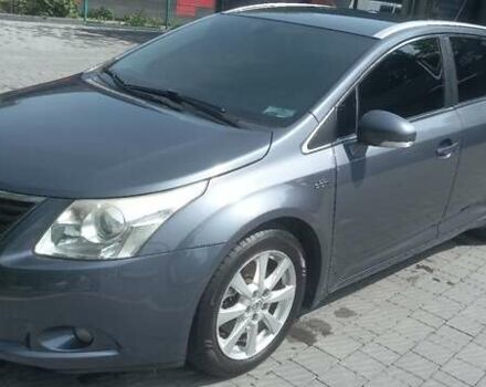 Серый Тойота Авенсис, объемом двигателя 2.23 л и пробегом 283 тыс. км за 8000 $, фото 1 на Automoto.ua
