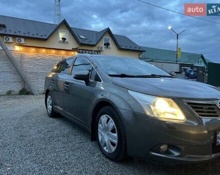 Серый Тойота Авенсис, объемом двигателя 2 л и пробегом 277 тыс. км за 8500 $, фото 21 на Automoto.ua