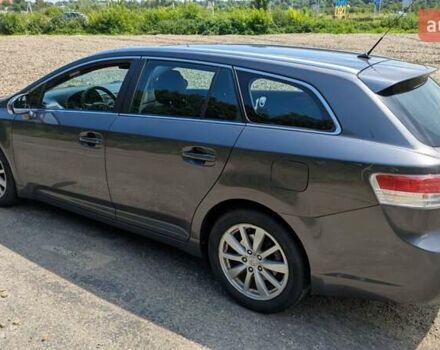 Сірий Тойота Авенсіс, об'ємом двигуна 2 л та пробігом 240 тис. км за 6800 $, фото 3 на Automoto.ua