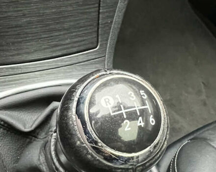 Серый Тойота Авенсис, объемом двигателя 2.23 л и пробегом 210 тыс. км за 9400 $, фото 27 на Automoto.ua