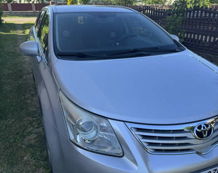 Серый Тойота Авенсис, объемом двигателя 2.23 л и пробегом 245 тыс. км за 8800 $, фото 2 на Automoto.ua