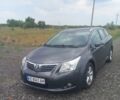 Серый Тойота Авенсис, объемом двигателя 1.6 л и пробегом 208 тыс. км за 8700 $, фото 1 на Automoto.ua