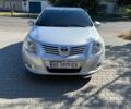 Серый Тойота Авенсис, объемом двигателя 2 л и пробегом 370 тыс. км за 7999 $, фото 1 на Automoto.ua