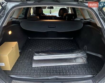 Серый Тойота Авенсис, объемом двигателя 2 л и пробегом 277 тыс. км за 8500 $, фото 9 на Automoto.ua