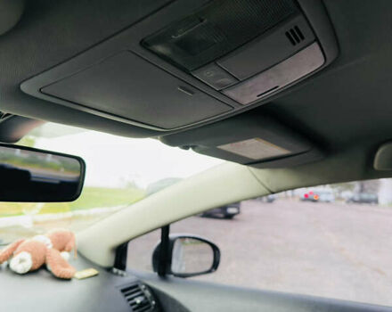 Серый Тойота Авенсис, объемом двигателя 2.2 л и пробегом 273 тыс. км за 8300 $, фото 22 на Automoto.ua