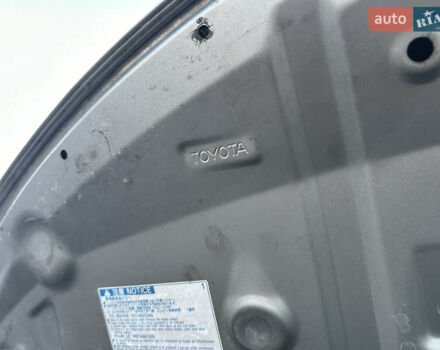 Сірий Тойота Авенсіс, об'ємом двигуна 2.2 л та пробігом 232 тис. км за 7999 $, фото 47 на Automoto.ua