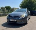 Серый Тойота Авенсис, объемом двигателя 2.23 л и пробегом 244 тыс. км за 6750 $, фото 1 на Automoto.ua
