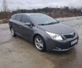 Серый Тойота Авенсис, объемом двигателя 2.2 л и пробегом 245 тыс. км за 8850 $, фото 1 на Automoto.ua