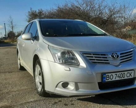 Серый Тойота Авенсис, объемом двигателя 2 л и пробегом 246 тыс. км за 8229 $, фото 1 на Automoto.ua