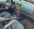 Серый Тойота Авенсис, объемом двигателя 2.2 л и пробегом 280 тыс. км за 8500 $, фото 7 на Automoto.ua
