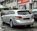 Серый Тойота Авенсис, объемом двигателя 2.2 л и пробегом 210 тыс. км за 9400 $, фото 5 на Automoto.ua