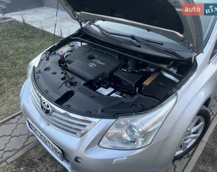 Серый Тойота Авенсис, объемом двигателя 2.23 л и пробегом 288 тыс. км за 6950 $, фото 73 на Automoto.ua