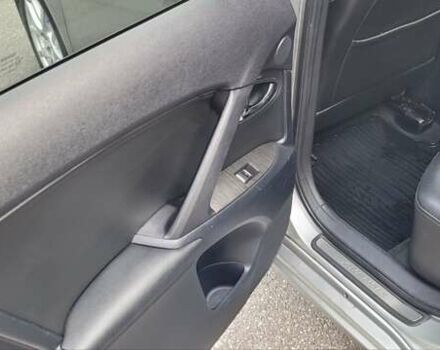 Серый Тойота Авенсис, объемом двигателя 2.2 л и пробегом 280 тыс. км за 8500 $, фото 10 на Automoto.ua