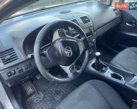 Серый Тойота Авенсис, объемом двигателя 2.23 л и пробегом 288 тыс. км за 6950 $, фото 35 на Automoto.ua