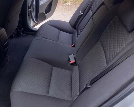 Серый Тойота Авенсис, объемом двигателя 2.23 л и пробегом 208 тыс. км за 9500 $, фото 13 на Automoto.ua