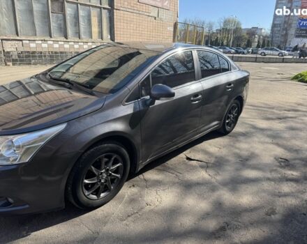 Сірий Тойота Авенсіс, об'ємом двигуна 2 л та пробігом 237 тис. км за 9200 $, фото 16 на Automoto.ua
